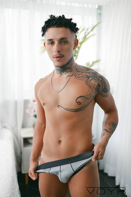 Lo stallone Rhyheim Shabazz e il super stallone Gonzales fanno sesso bollente