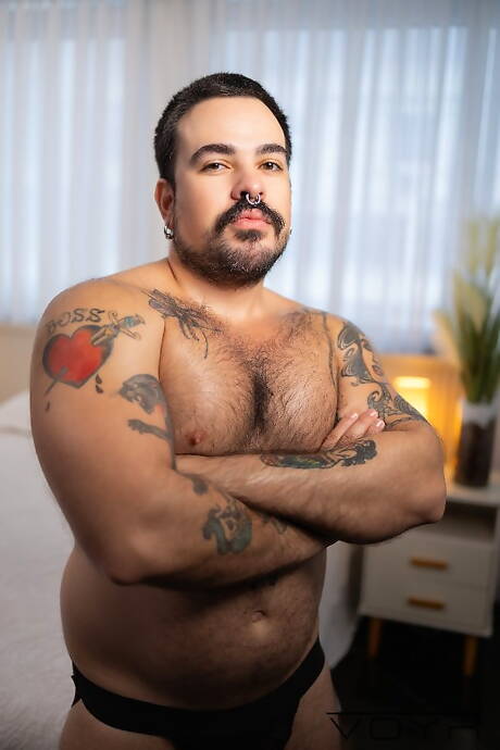 Atrakcyjny kumpel Max Bitte i gorący kumpel Jp uprawiają dobry seks analny