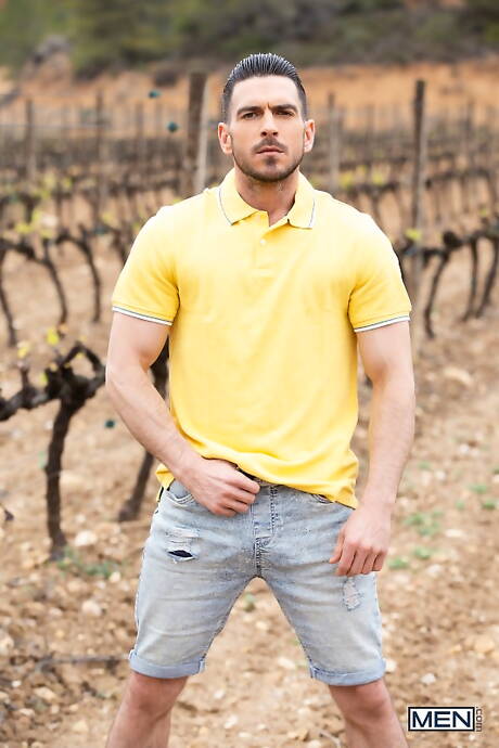 Der englische Superhengst Paddy Obrian und der spanische bullige Manuel Reyes lieben sich im Freien