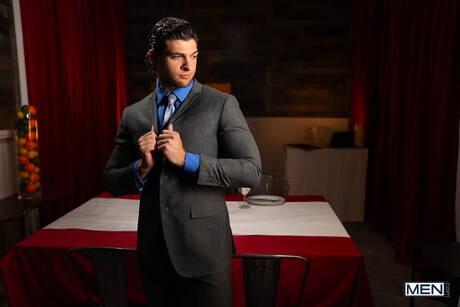 Shameless boys Ashton Summers, Reese Rideout and Shamu Azizam have threesome anal sex