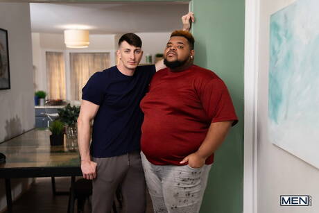 Men: American beefy Michael Jackman and  Santana Xxl have interracial anal sex