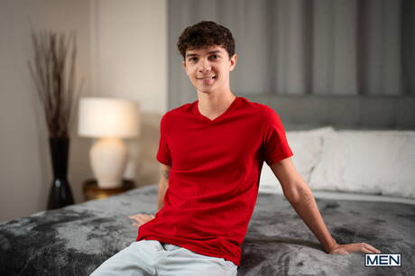 Andre Stone und der heiße amerikanische Twink Sam Ledger in einer heißen homosexuellen Szene