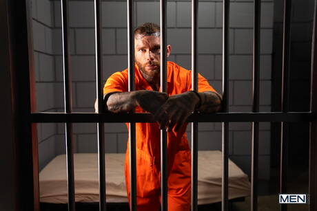 Der starke britische Bulle Joel Hart und der amerikanische Bär Cole Connor in heißer Arschfick-Action