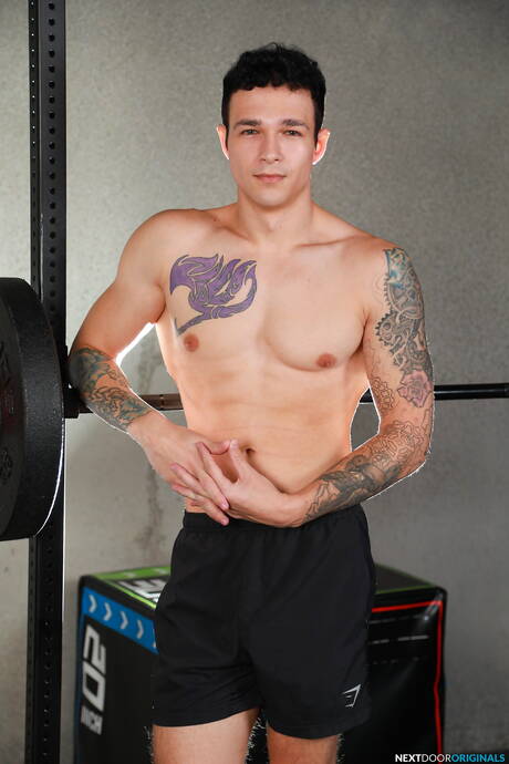 Twee Amerikaanse kerels, de jonge Jayden Marcos en de gespierde Blain Oconnor, maken de liefde