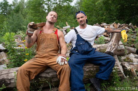 スタッドのザック・マッケイとタフガイのティト・パトロンが屋外でフェラしたりセックスしたりしている