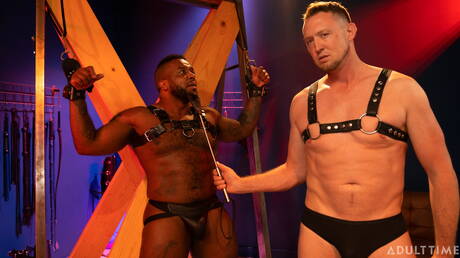 Two american boys beefcake Pierce Paris and muscular Micah Martinez likes to be dominated and humiliated