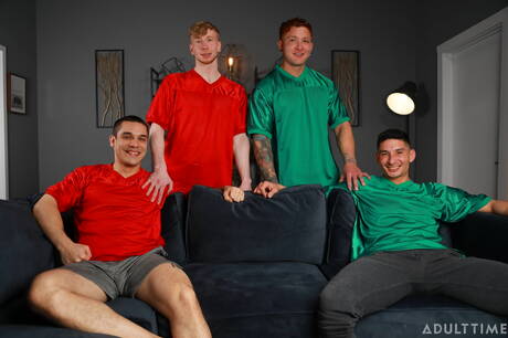 Jim Fit, Jesse Stone, Jeremiah, Andrew in gangbang scene