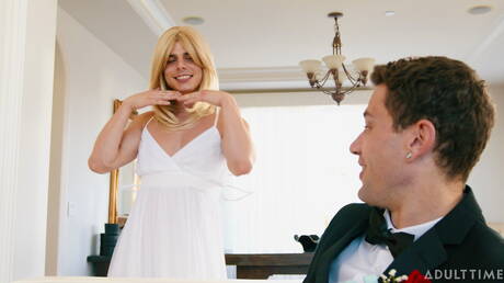 Adult Time: Pretty american boys strongman Quin Quire and young boy Asher Day have a hot sex