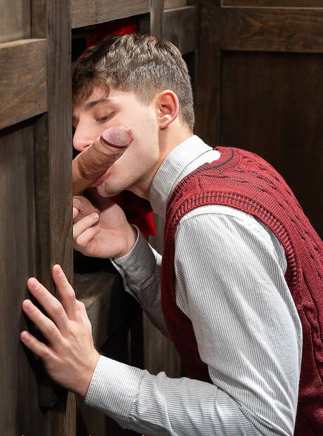 Les beaux mecs américains Dex Devall et le magnifique garçon Eddie Patrick ont une relation sexuelle torride