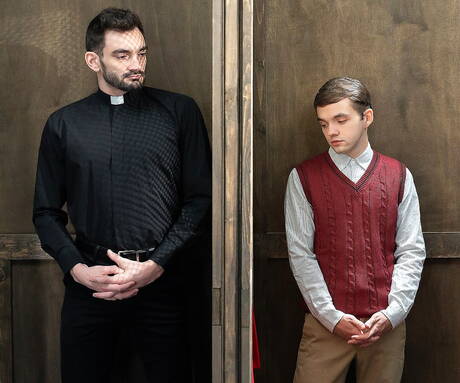 有名なアメリカ人、カワウソのジャック・アリエスと少年のマーカス・リバーズが熱いカップルセックスをする