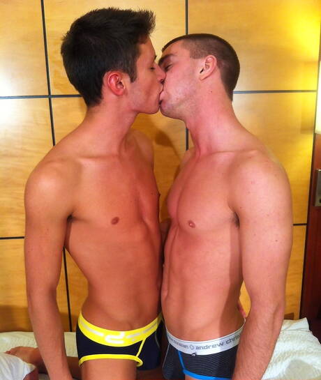 Jock Breeders: Sexy boy Damon Archer and sensual guy Tyler Stone fuck ass after sucking cock