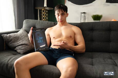 Latino hunky guy Cameron Neuton and american husky guy Michael Vente shows a husky body