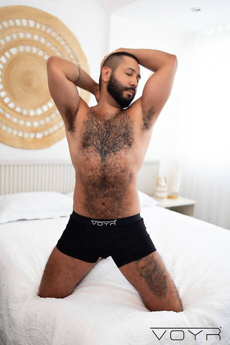 Sexy buddy Jp and beautiful boy Rique Martins have a hot couple sex