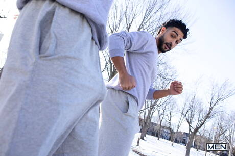 Beautiful dude Marcus Mcneill and beautiful boy Diego Silva fuck ass after sucking outdoor