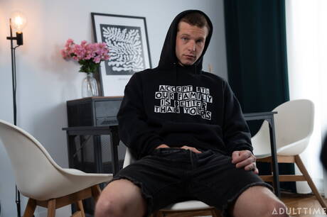 Der sexy Junge Benjamin Blue und der heiße Typ Daddy John haben ein Vergnügen