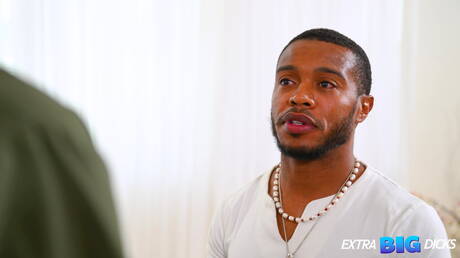 Zwei amerikanische Typen, der muskulöse Jake Klerin und der Muskelprotz Jake Waters, beim harten interracial Analsex