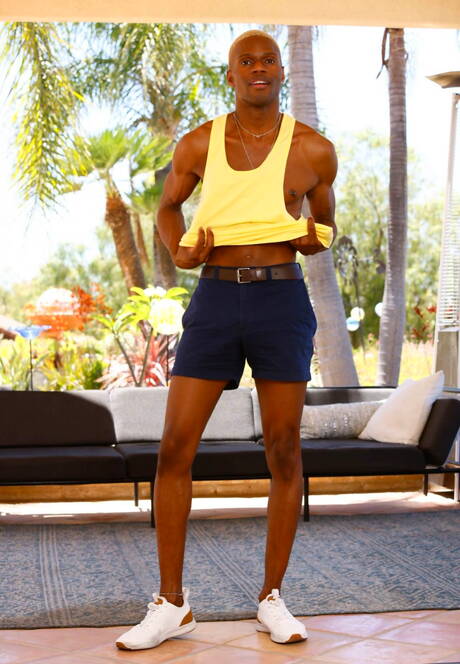 Noir Male: Two american guys stud Isaiah Taye and beefcake Aj Sloan shows a perfect body