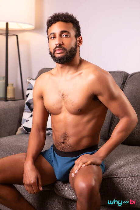 Hot friends William Seed, Ck Rogers and Jasmine Sherni in bisexual sex scene