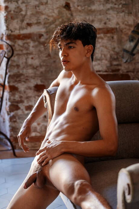 超級帥哥 Kieran Benning 和超級帥哥 Mathias Kahlo 展現性感身材