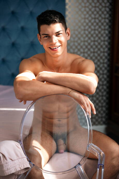 Hungarian strongman Bart Cuban posing naked and showing hot butt