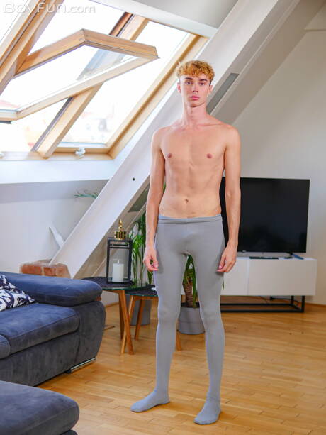 年輕小夥 Apolo Fernandez 手淫