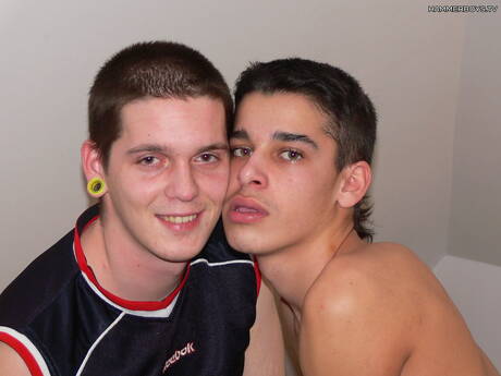 Der junge Richard Koole und der junge Ron Toth haben heißen Sex