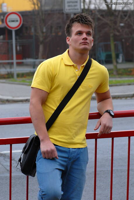 Attractive dude Dan Trojan and sensual boy Mark Andreas have a good oral sex outdoor