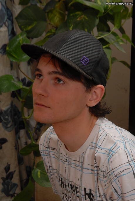 Twink Leon Tyto 裸體擺造型