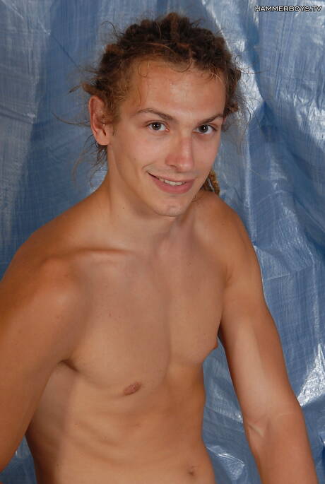 漂亮男孩帕爾默·劉易斯和年輕弗拉多·巴迪喜歡拳交