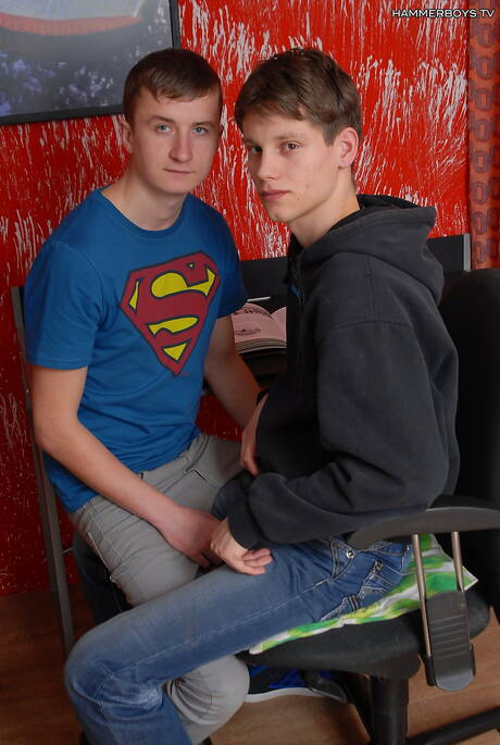 Young dude Jirka Dlouhy and young dude Steve Maxx have a hot couple sex