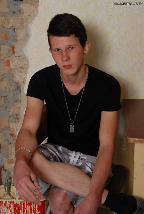 年輕的 Martin Polacek 和年輕帥哥 Palmer Lewis 互相吸吮和操弄