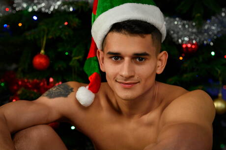 Jorik Tautou, Tim, Pierce Harrington en Rico Gabbani in een knallende show