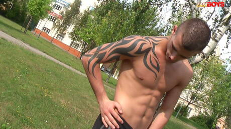 Beefcake Joseph Mercury and beefcake Roberto Mercury posing naked outdoor