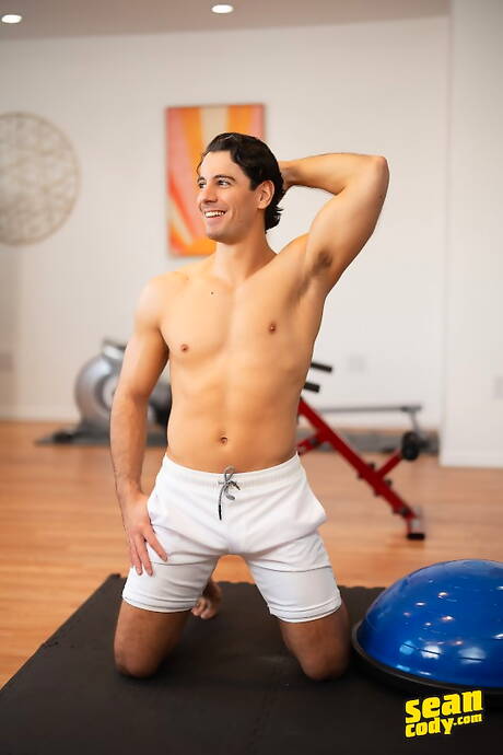 Sean Cody: Americanos sexys, el sexy amigo River North y el atractivo amigo Paul Codi chupándose y follándose mutuamente