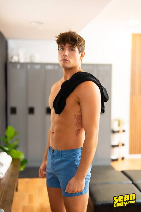 Seksowny kumpel Clark Reid i piękny facet Joey Stoley mają gorącą scenę