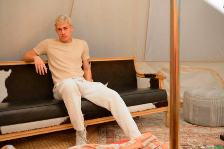 Der gut gebaute Kyle Wyncrest und der bullige Aiden Masters lieben sich