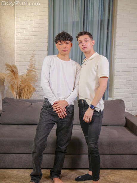 Boyfun: Hot twink Andrew Lepy and beautiful boy Nils Larsen in hard anal sex