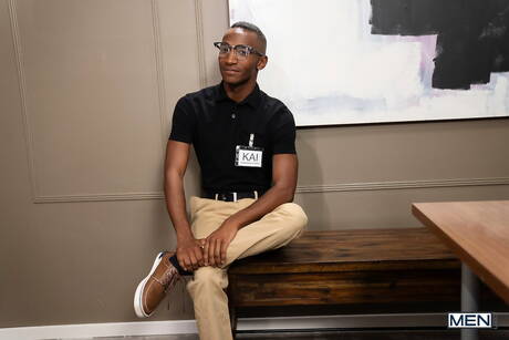 Hot americans, strongman Kane Fox and young boy Kai Taylor fuck ass after interracial sucking