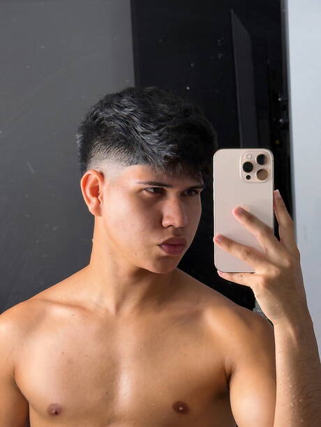 Latin nice Manuel Garccy shows a beautiful body