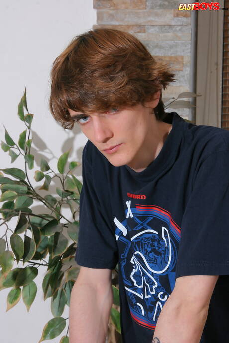 美少年Mike Toupin秀出美好身材