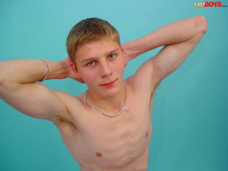 年輕的米洛萬手淫