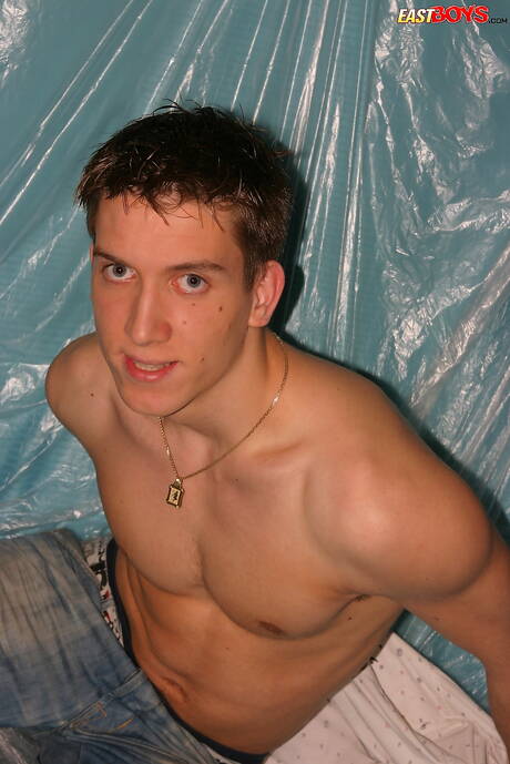 Young dude Pablo posing naked