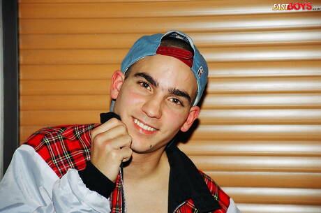 Der junge Remo hat ein Vergnügen