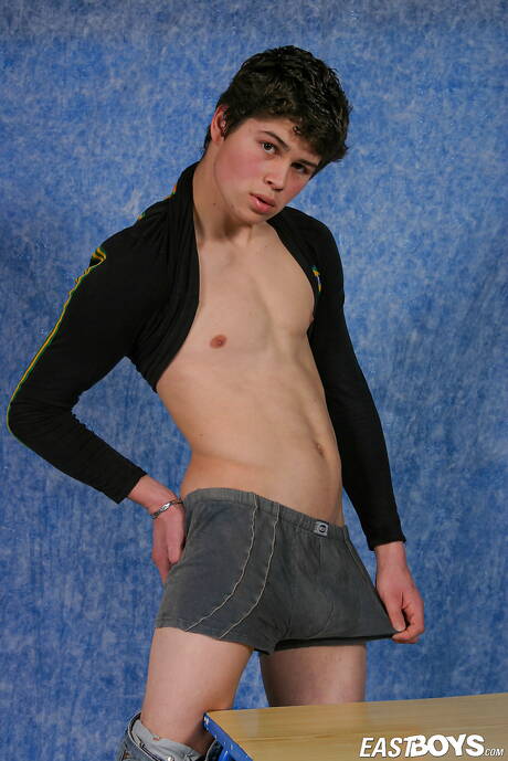 Young Vlastik jack off his cock