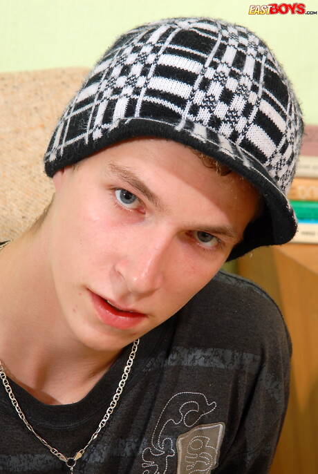 Hot twink Nathaniel playing with cock