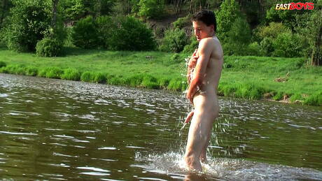 East Boys: Hot twink Gino jack off his dick after beach walk