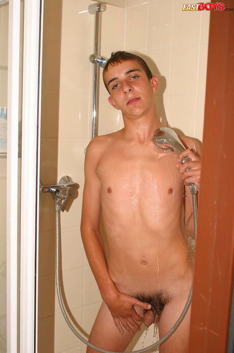 Hot twink Vsemil undressing and showing hot butt in shower