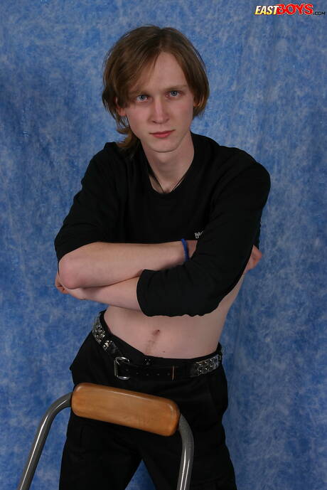 Der tschechische Twink Carl Draper und der kleine Junge Stas posieren nackt