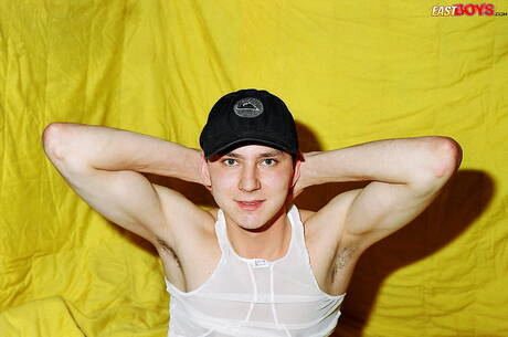 Twink Shane wanking with sex toy