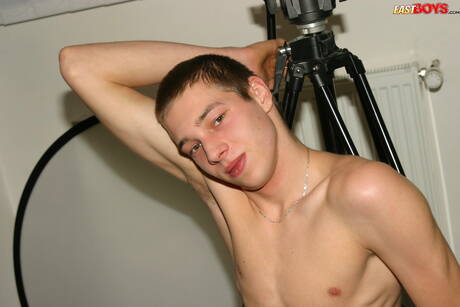 Twink Ryan having a pleasure